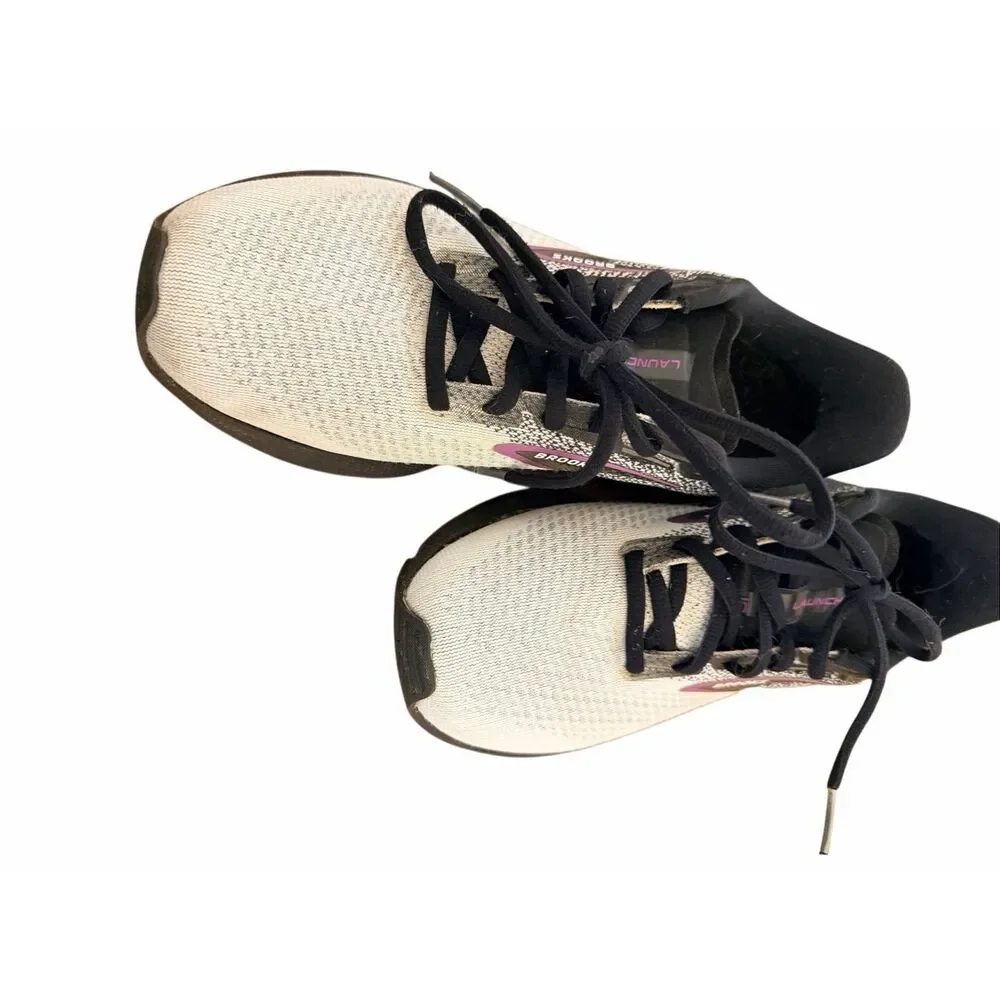 Brooks Launch 10 Women’s Running Shoes White Black Athletic Sneakers Size 7.5